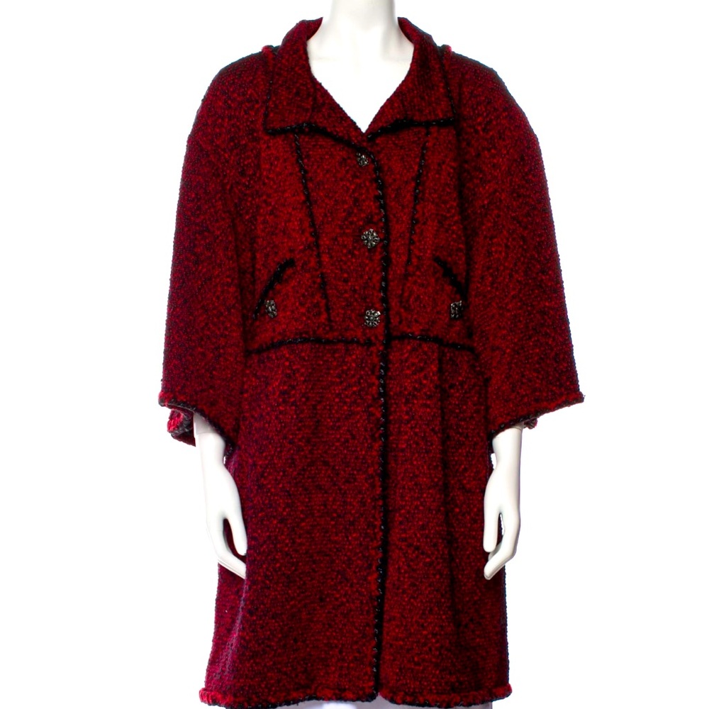 CHANEL Fall 2011 RUNWAY Coat The World Is A Dark Place by Karl Lagerfeld